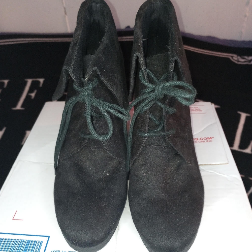 Mossimo supply shoes
